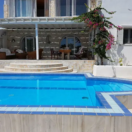 Paros Holiday Alyki Villa